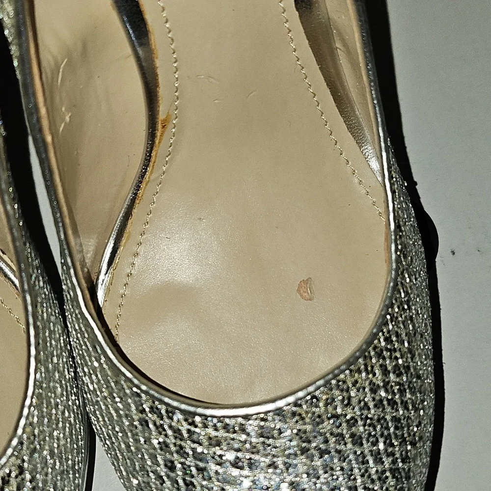 Aldo Fran Silver Platform Heels Size 8 - Picture 9 of 16